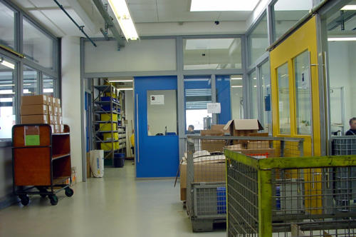0422 Gewerbe Trennwaende