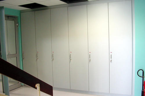 0425 Gewerbe Einbauschraenke