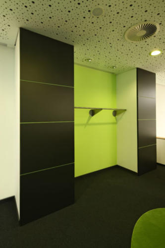 0559-VBL-Galerie-Garderobe