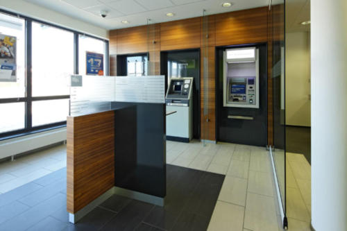 0653-VOBA-Automatenwand-2