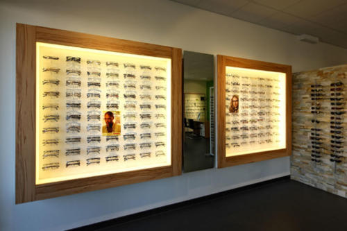 0691-Optik-Westenfelder-Vitrinen